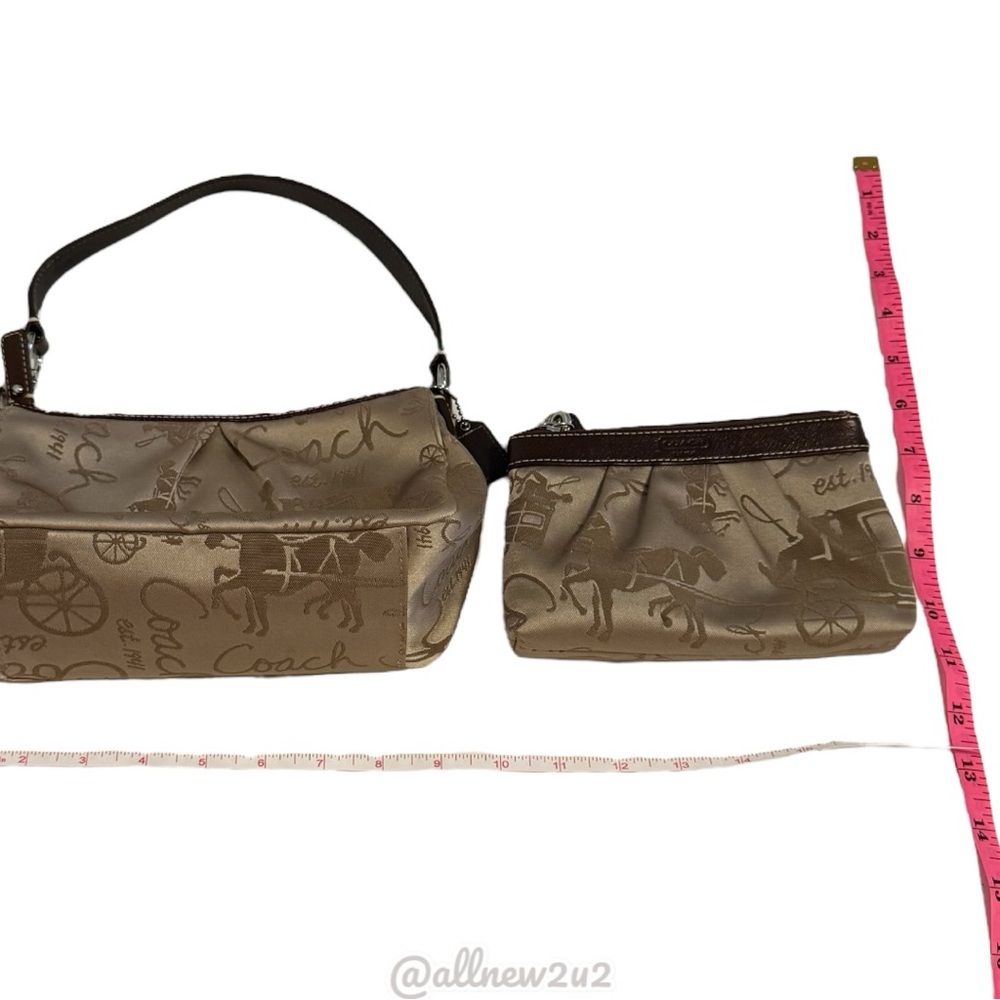 Coach 2 Pc. Set Mini Hobo w/ Matching Wristlet New without tags - Picture 13 of 16